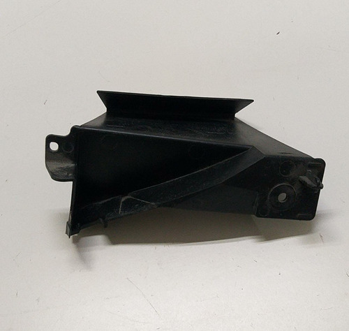 Suporte Defletor Ar Radiador Direito Renault Sandero