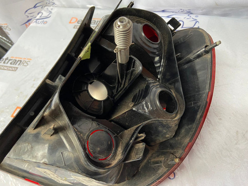 Lanterna Traseira Lado Esquerdo Vw Fox 04/10 18252 C12