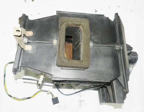 Caixa Ventilação Fiat Uno 1.3 1989 5943141