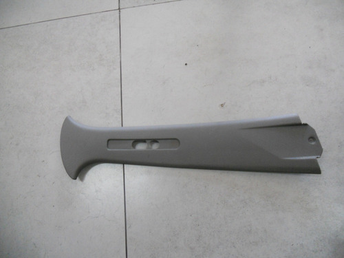 Acabamento Colina Direita Citroen Xsara Picasso 9630266577