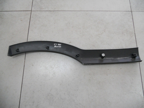 Moldura Paralama Traseiro Direito Gm Zafira Astra 01 A 2012