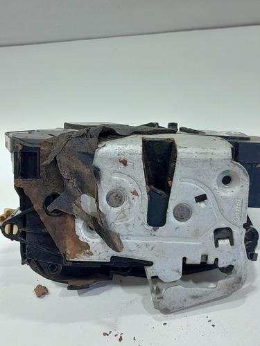 Fechadura Porta Diant.esq Ford New Fiesta Ae8a5421813be (vj)
