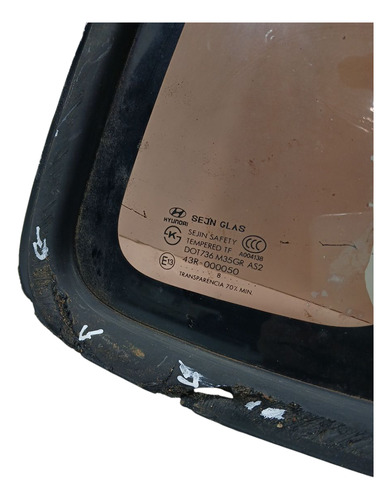 Vidro Fixo Tras. Dir. Hyundai Tuscon 2005 Com Detalhe (ap)