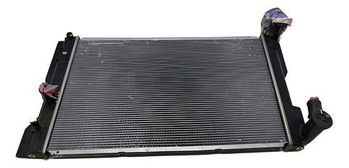 Radiador Da Água Toyota Corolla 2.0 Ano 2010 A 2016