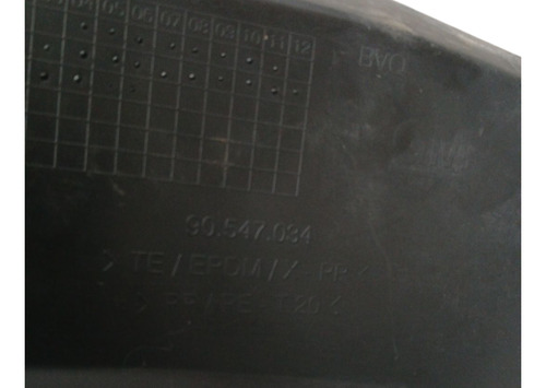 Grade Churrasqueira Parabrisa Gm Astra 2001 (ap)