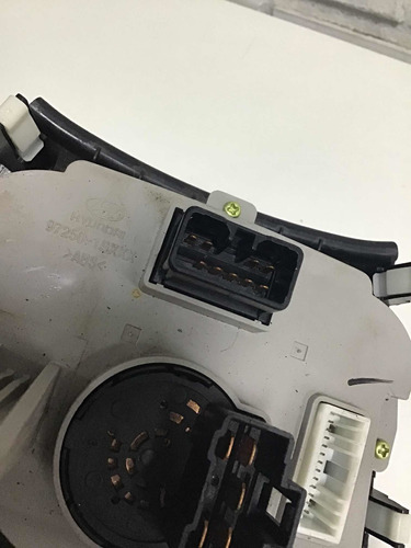 Comando Ar Condicionado Hb20  972501s170.   8217*