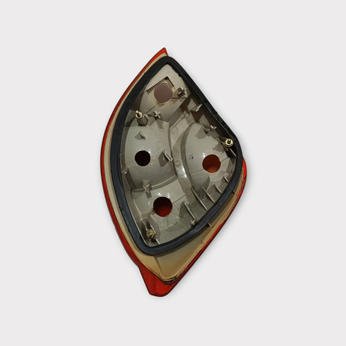 Lanterna Traseira Direita Ford Fiesta 1997 A 2003
