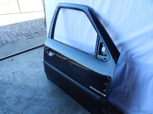 Porta Dianteira Direita Vw Parati G3 4p 03/05 Com Detalhe