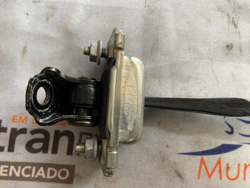 Limitador Porta Dianteira Esquerda Onix/prisma 18109
