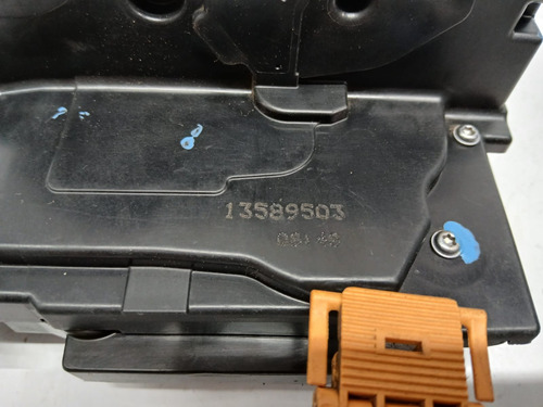 Fechadura Porta Dianteira Direita Gm Cobalt Onix 2011 A 2019