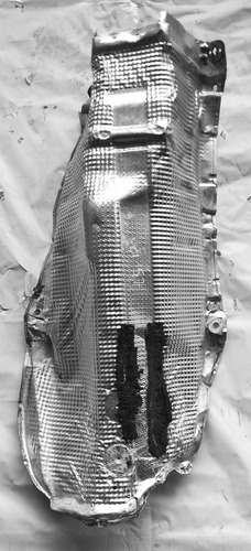 Defletor Manta Térmica Escapamento Audi A3 2001 Com Detalhe