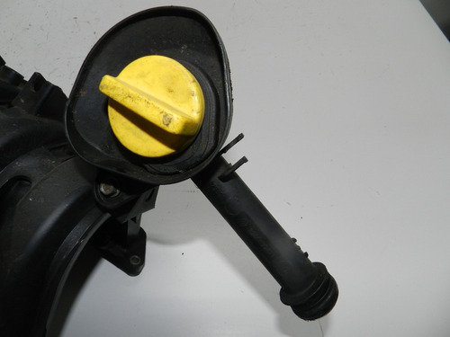 Coletor Admissão Renault Clio Sandero 1.0 16v 8200328857