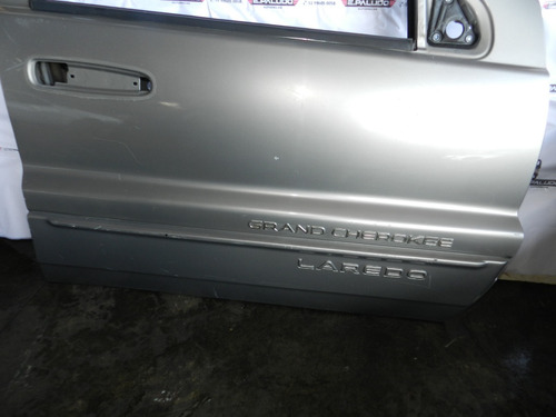 Porta Dianteira Direita Jeep Grand Cherokee Laredo 97/00