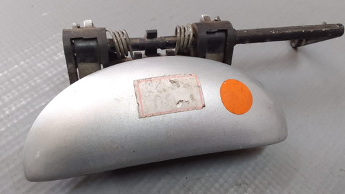 Macaneta Peugeot 207 Dianteira Direita    23981