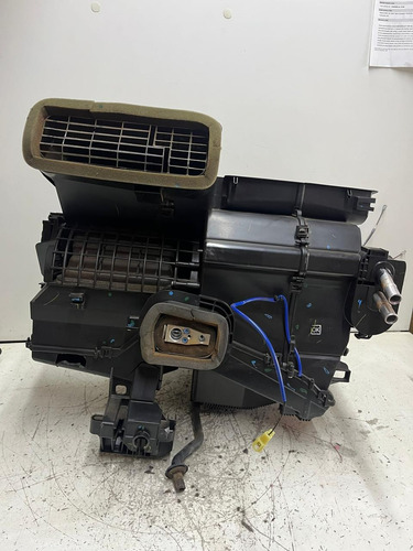Caixa De Ventilação De Ar Condicionado Toyota Yaris 2019