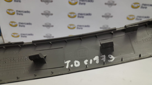 Moldura Puxador Porta Tras Direita Uno Vivace 10/14 Detalhe