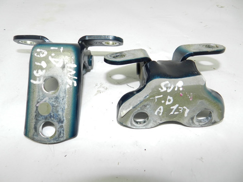 Par Dobradiças Porta Traseira Direita Toyota Etios 15/18