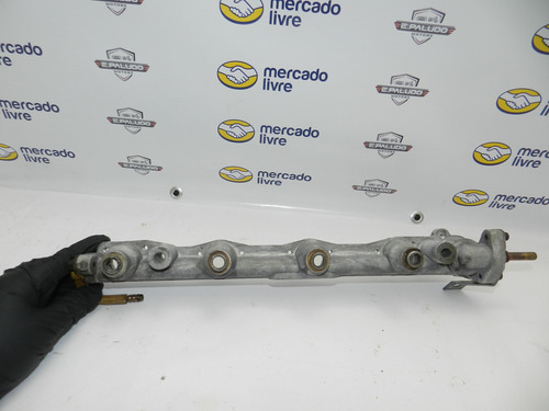 Flauta Injetora Fiesta Courier 1.4 16v Zetec 96/05 Mf9h487ea