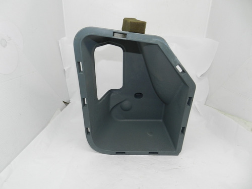 Moldura Interna Lanterna Direita Porta Malas Scenic 99/09