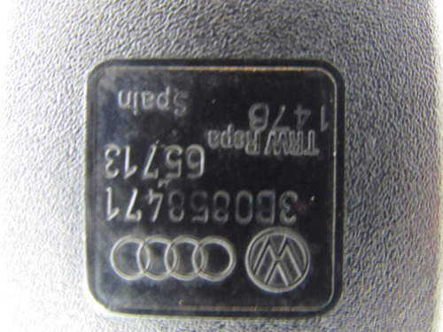 Engate Cinto Segurança Banco Dianteiro Esquerdo Passat 1998