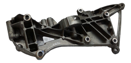 Suporte Do Alternador / Compressor Jetta 2.5 Ano 2006 A 2010