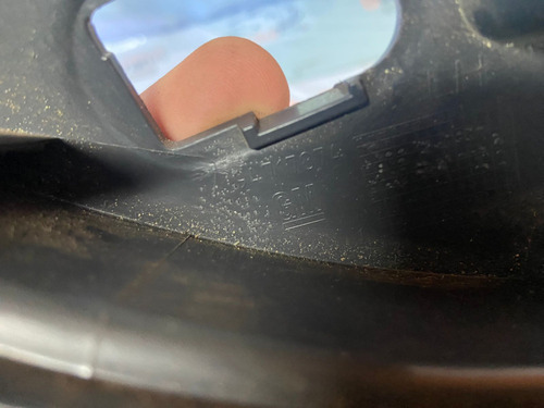 Acabamento Retrovisor Esq Chevrolet Montana 18260