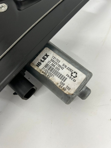 Maquina Vidro Porta Dianteira Esquerda Iveco Daily 65 2022