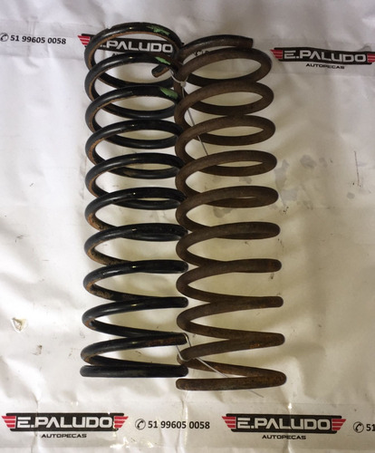 Par Molas Traseiras Vw Santana 1995 A 2006