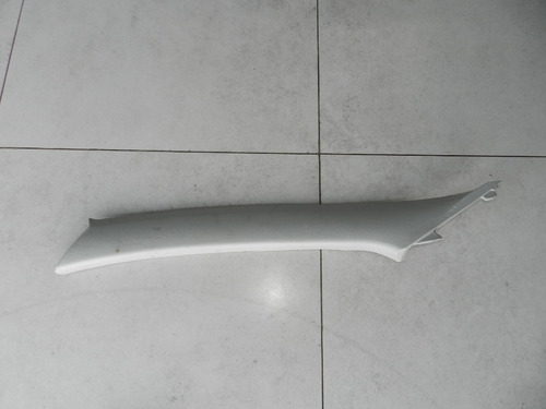 Moldura Lado Esquerdo Para-brisa Toyota Corolla 2003 A 2015