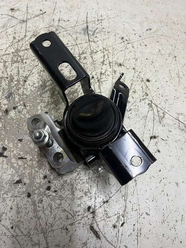 Coxim Motor Lado Direito Toyota Yaris 1.5 2023 2022 2021 20
