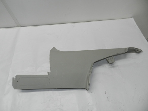 Acabamento Superior Coluna Traseira Direita Ford Focus 09/12