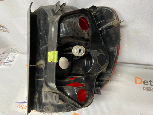 Lanterna Traseira Esquerda Vw Fox 2004/10 18250 C11