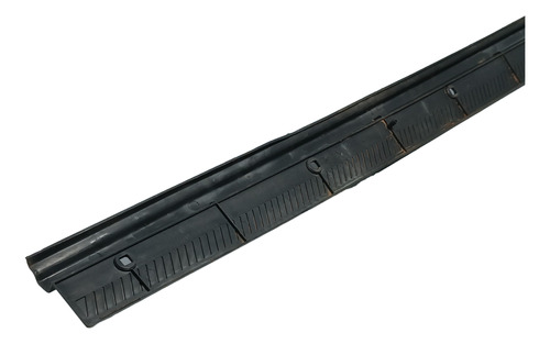 Soleira Porta Dianteira Esquerda Nissan Frontier 2001 2008