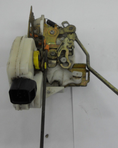 Fechadura Traseira Esquerda Pajero Sport 1999 A 2006