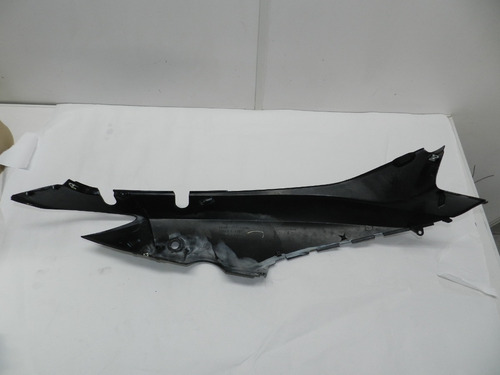 Carenagem Lateral Esquerda Honda Biz 125 06/10 Com Detalhe