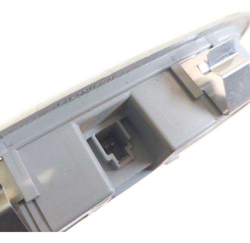 Luz De Teto Cortesia Toyota Corolla Ano 2003 A 2008