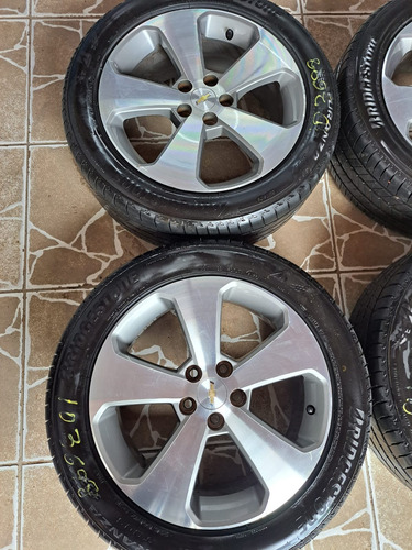 Jogo De Rodas E Pneus Gm Cruze 2014 