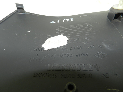 Moldura Inferior Painel Console Ld Megane 2008 8200079033