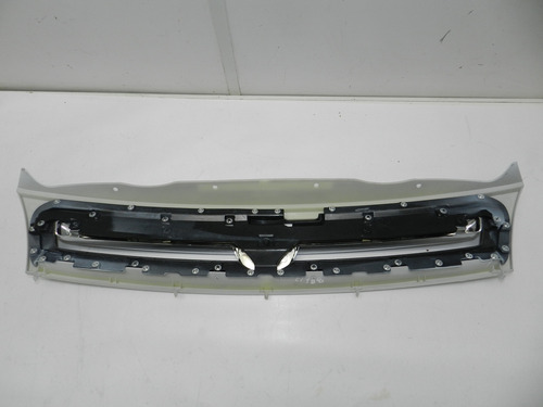 Grade Dianteira Sem Emblema Fiat Palio 10/14 100190995