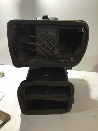 Caixa Ventilação Forçado Interno Sem Ar Celta 1.0 8v 19889*