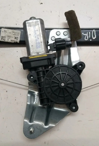 Máquina Vidro Dianteira Direita Renault Sandero 14/18 275620