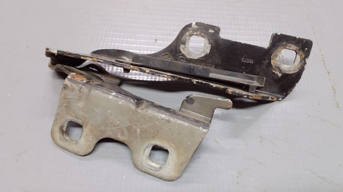 Braço Dobradiça Esquerda Capo Renault Clio 2000/2016. 23617