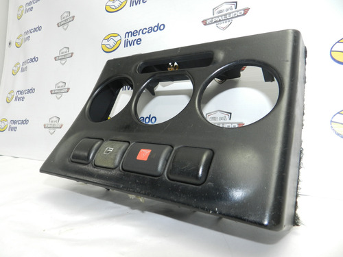 Moldura Comando Ar Condicionado Gm Zafira 01/11 Com Detalhe