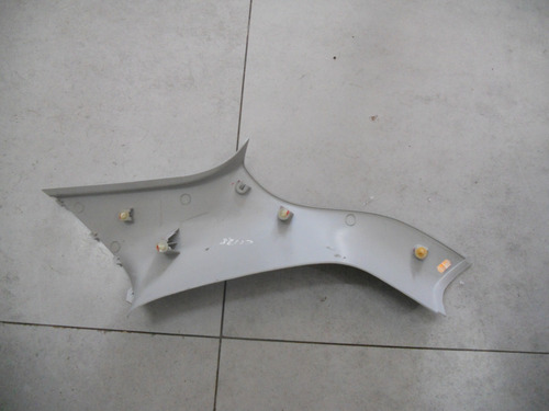 Acabamento Lateral Traseiro Direito Vw Spacefox 5z9867248