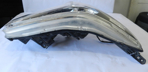 Farol Direito Com Led Xenon Toyota Hilux Srx 15/21 Detalhe