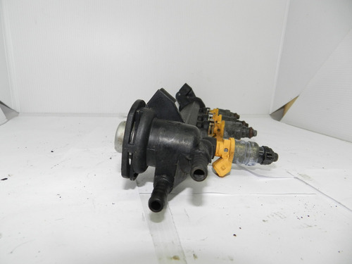 Flauta Bico Injetor Audi A3 Vw Golf 1.6 00 A 2006 06a133317a