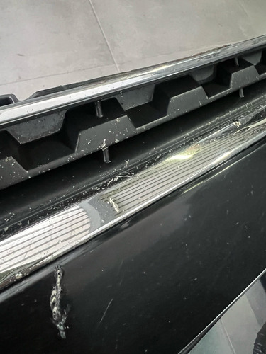 Grade Dianteira Chevrolet Captiva 2011 2012 C/detalhes