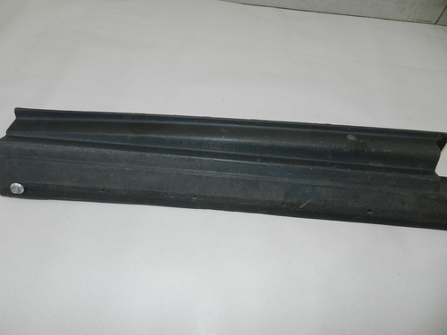 Acabamento Porta Malas Blazer 1995 A 2011 93231016 Detalhe