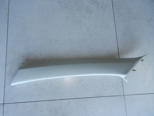 Moldura Coluna Esquerda Para-brisa Toyota Corolla 03/08