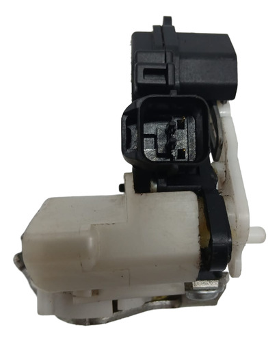 Fechadura Da Porta Traseira Direita Lancer Triton Outlander
